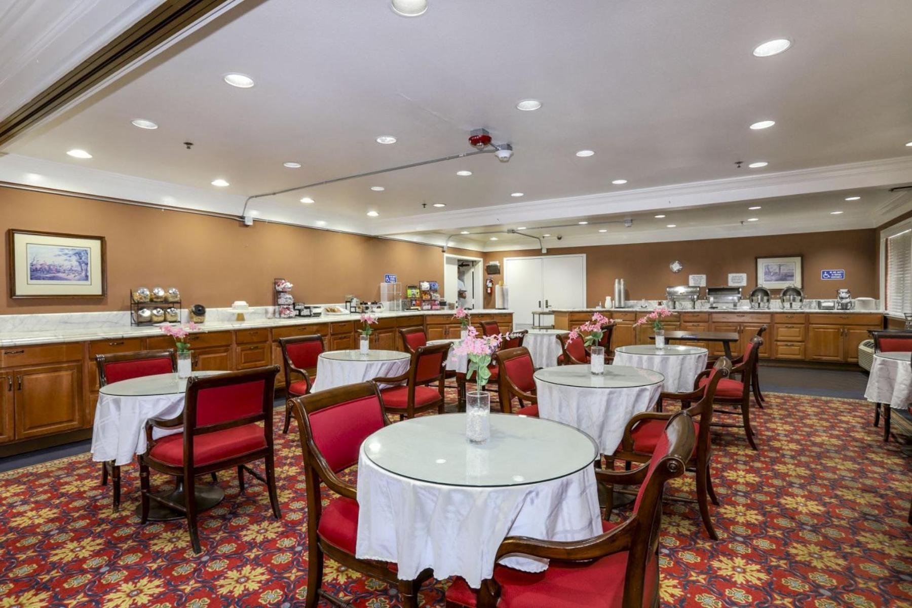 Campbell Inn Hotel Bagian luar foto