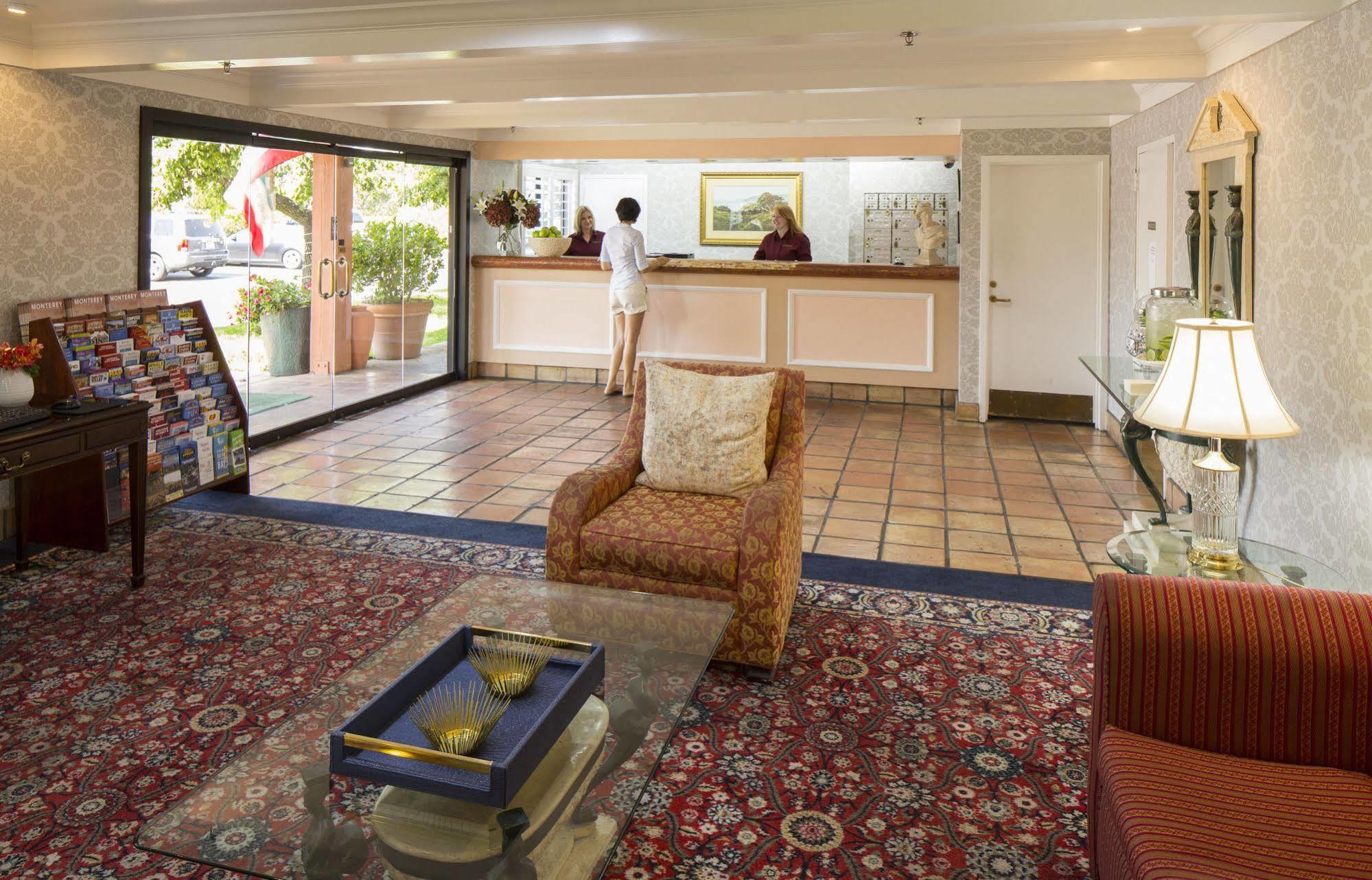 Campbell Inn Hotel Bagian luar foto